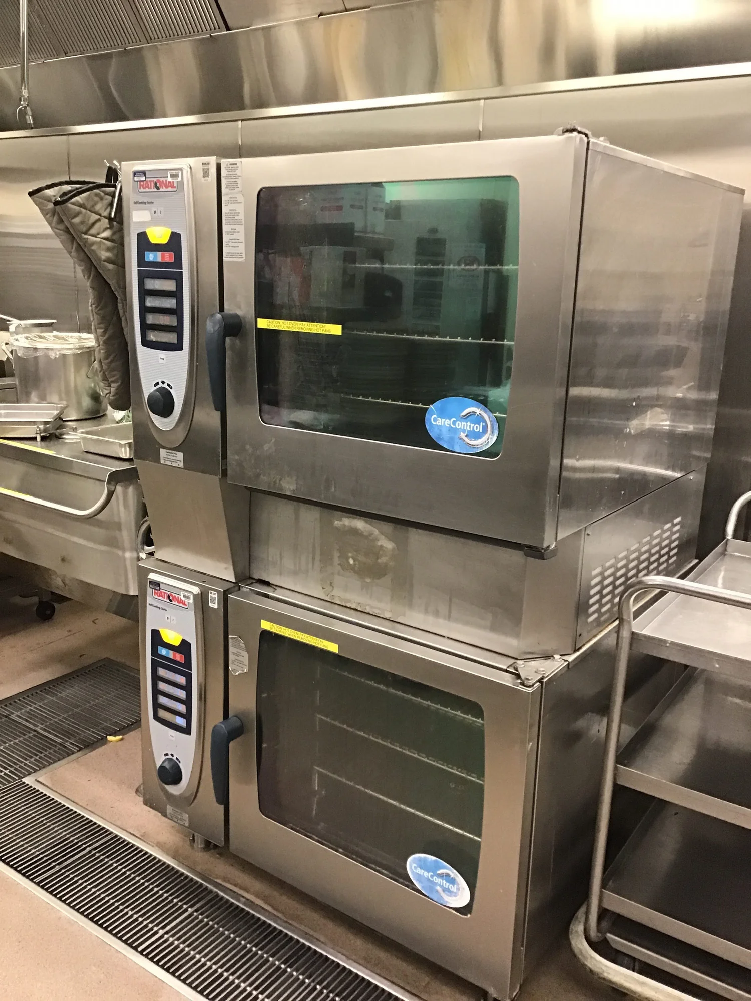 Commercial refrigeration service
